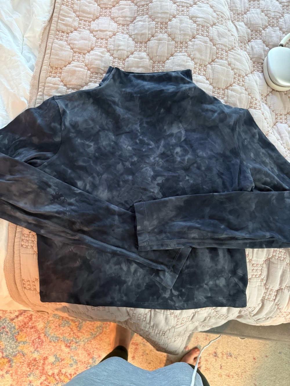 Lululemon women’s long sleeve shirt